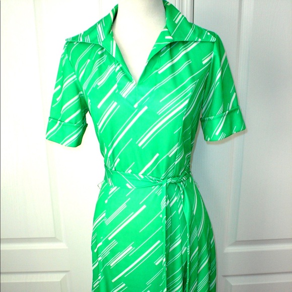 Vintage Chic: GREEN Graphic Print Sweater Knit Dress S - Picture 6 of 12
